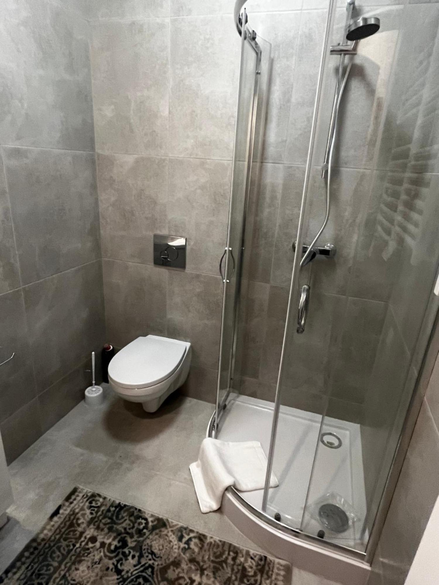 Apartamenty Dbrw Jezyce Poznaň Exteriér fotografie