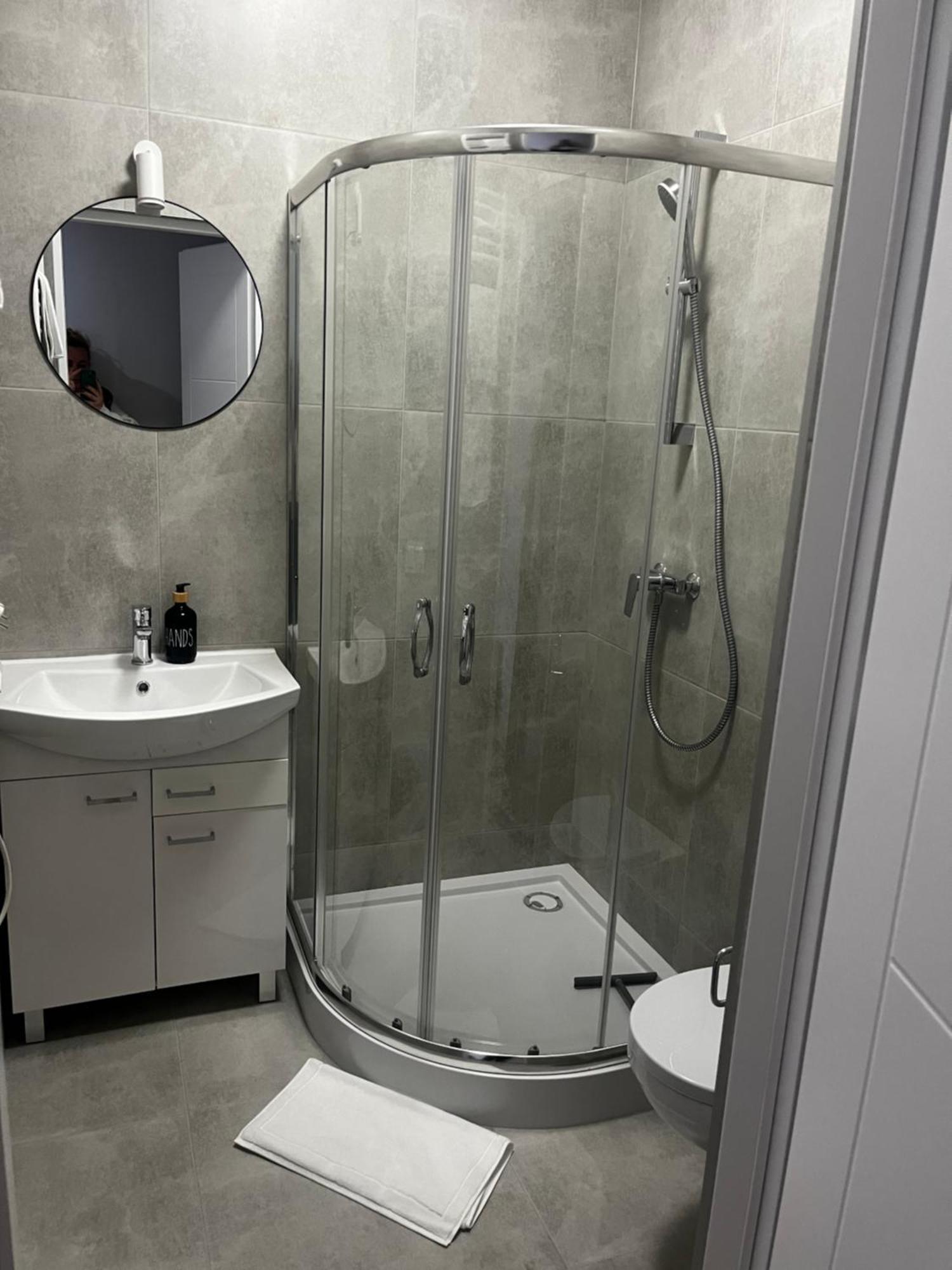 Apartamenty Dbrw Jezyce Poznaň Exteriér fotografie