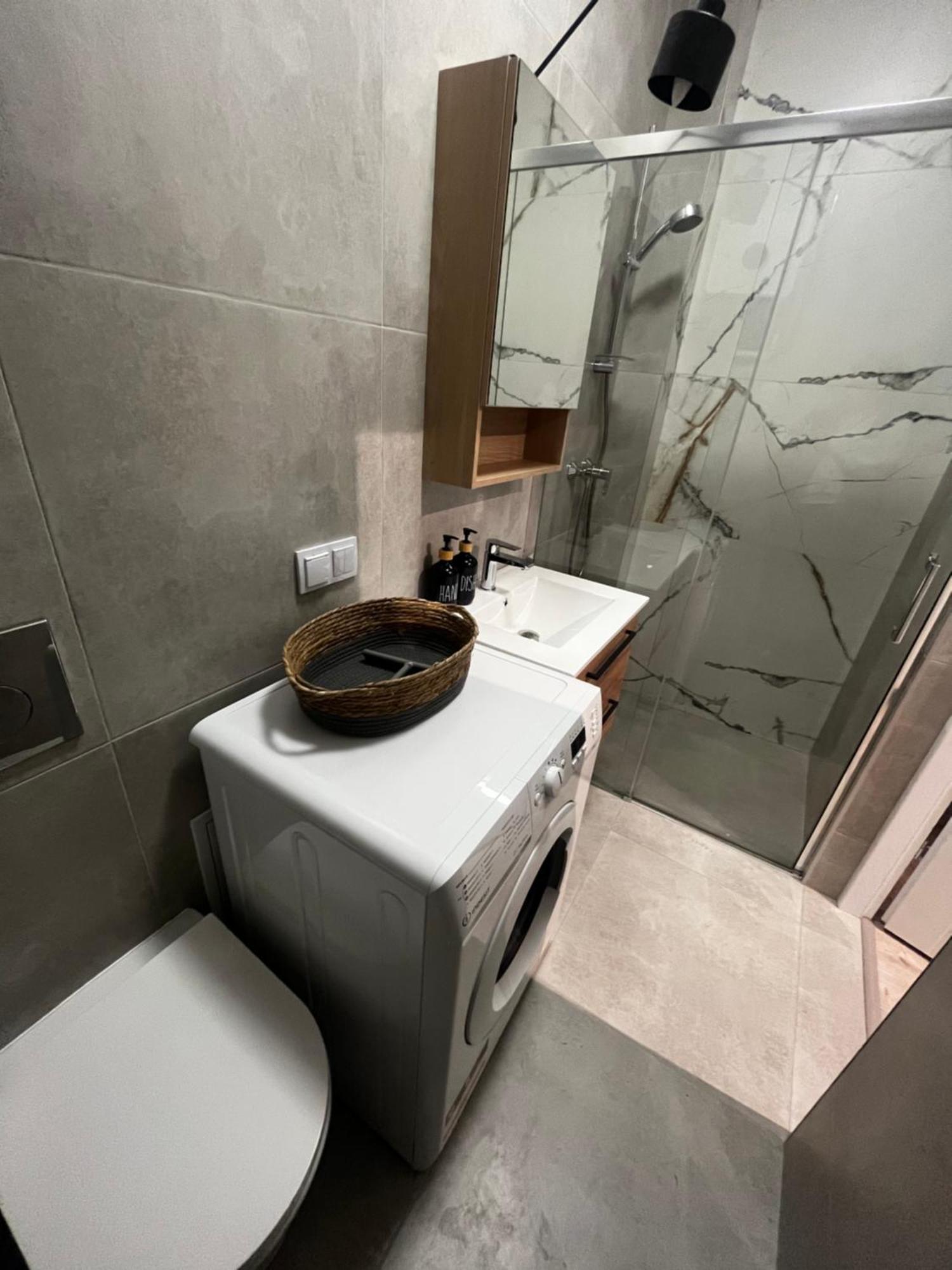 Apartamenty Dbrw Jezyce Poznaň Exteriér fotografie