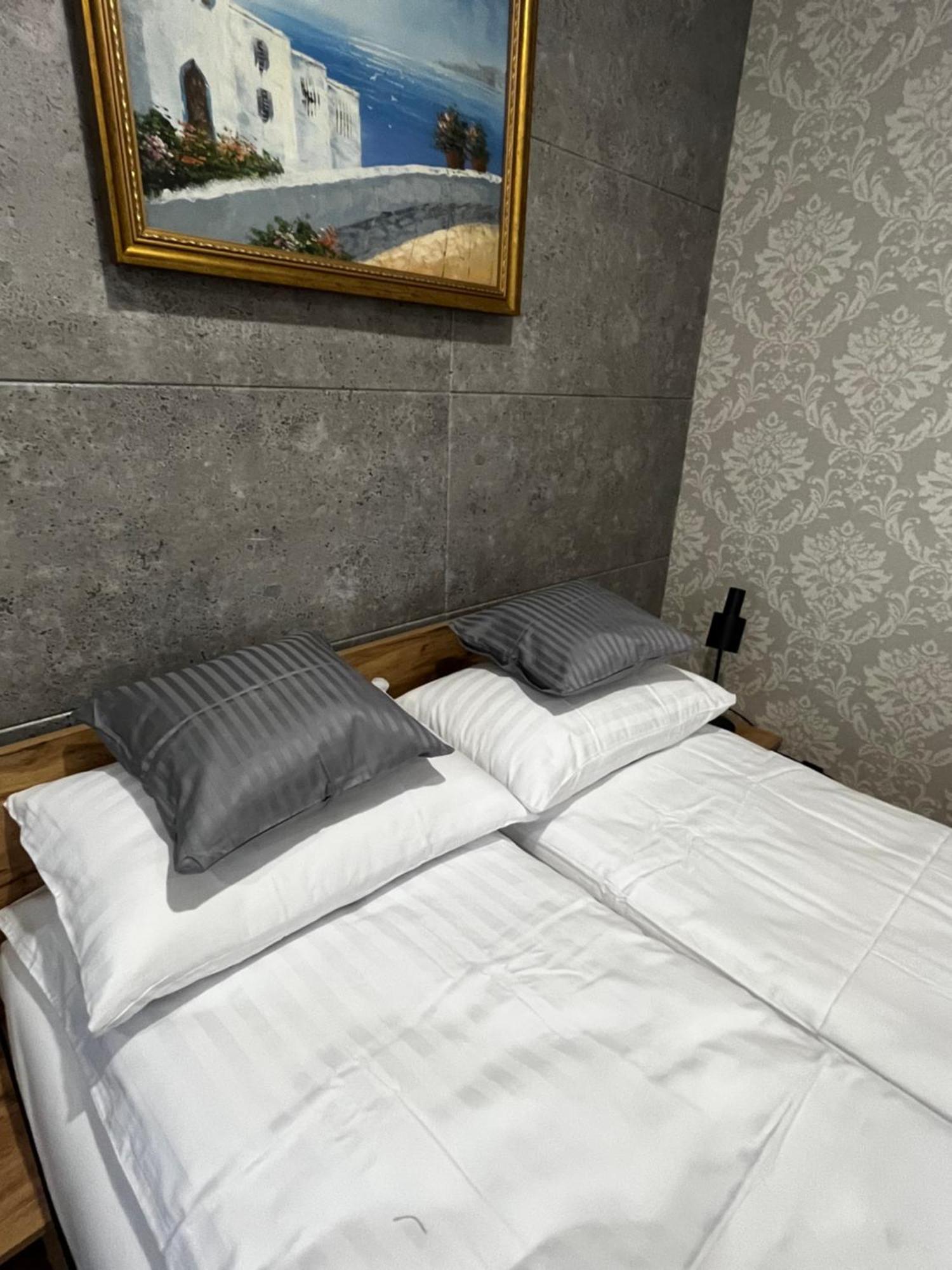 Apartamenty Dbrw Jezyce Poznaň Exteriér fotografie