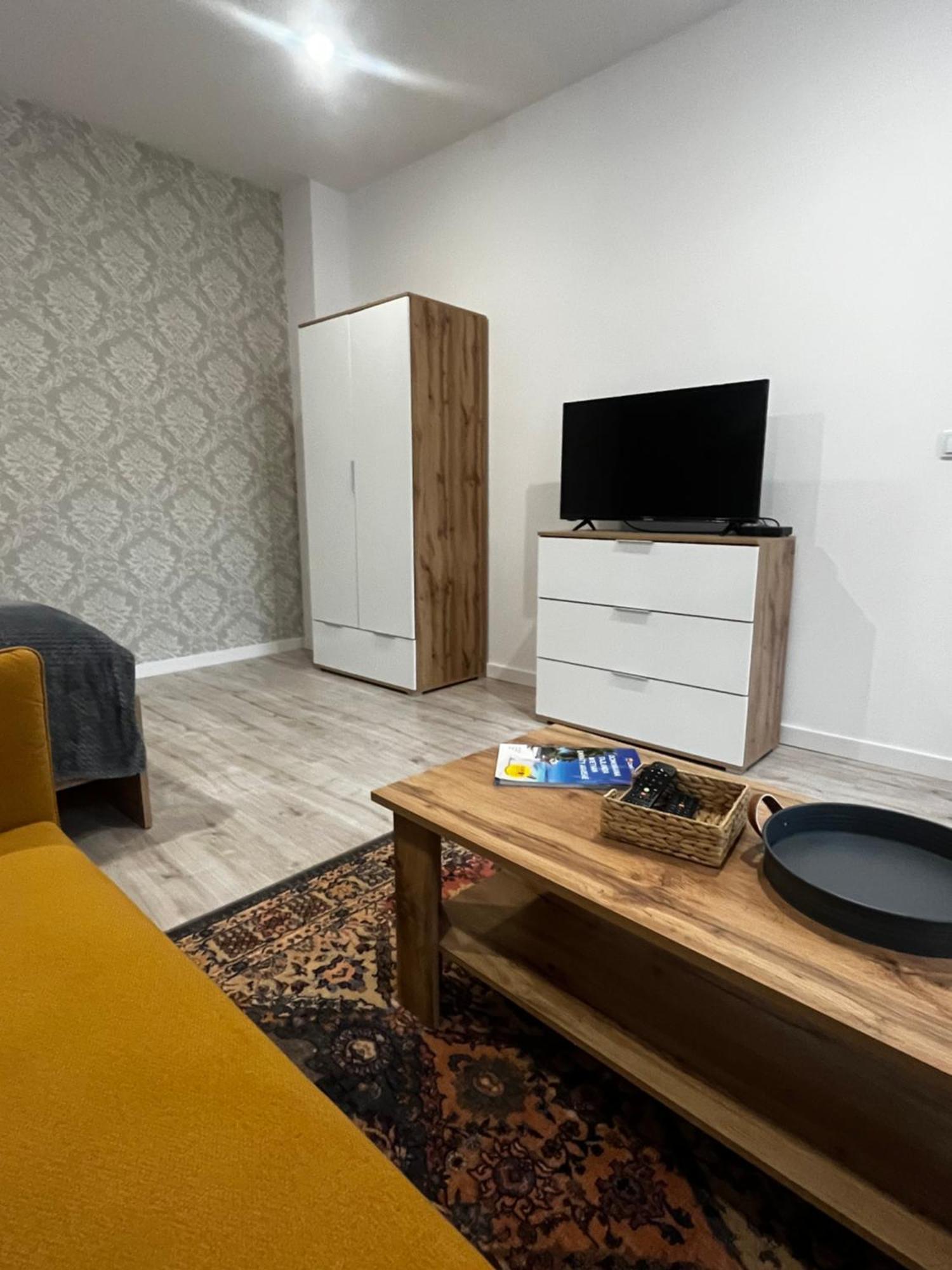 Apartamenty Dbrw Jezyce Poznaň Exteriér fotografie