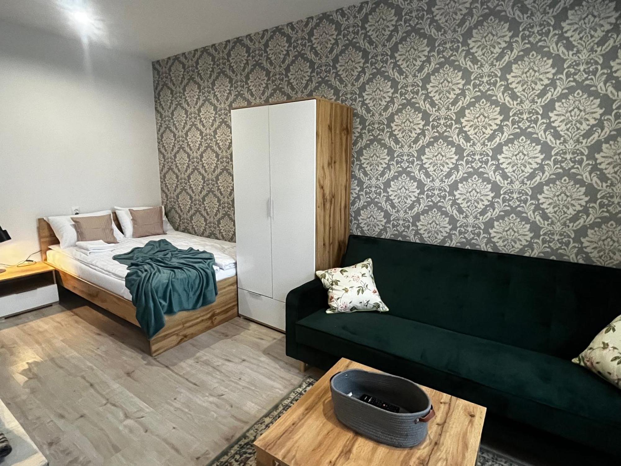 Apartamenty Dbrw Jezyce Poznaň Exteriér fotografie